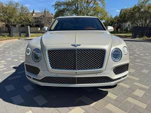 BENTLEY BENTAYGA W12 USADO CON TÍTULO LIMPIO, TRACCIÓN EN LAS CUATRO RUEDAS, VOLANTE A LA IZQUIERDA, 1-25000 MILLAS, 2018, LISTO PARA ENVIAR, ENTREGA A DOMICILIO - Product Image 5