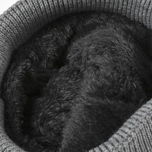 หมวกไหมพรมผู้ชายแบบกลับด้านได้ คุณภาพสูง ลายสก็อต ผ้ากันน้ำ ปี 2025  ออกแบบสำหรับชายหาด  โลโก้ปรับแต่งได้ รับผลิตแบบ OEM - Product Image 4