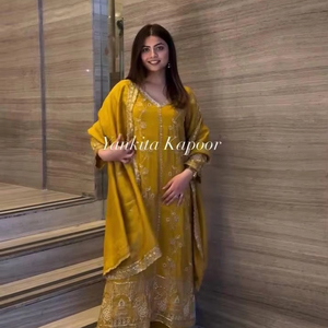 เสื้อทำงานปักลายมีแขนยาวเต็มตัวทำจากผ้าไหมเทียมชุดปาร์ตี้ดีไซน์ใหม่ - Product Image 2