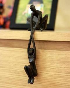 ประติมากรรมคุณภาพสูงที่ปรับแต่งได้พร้อมดีไซน์คลาสสิกสำหรับตั้งโชว์ตกแต่งบ้านในโอกาสขึ้นบ้านใหม่ - Product Image 1