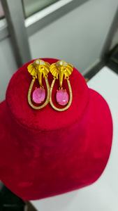 Pendientes de Diseño Hermoso y de Primera Calidad, Ideales para Bodas y Fiestas, Complementan Todos los Atuendos, Joyería Ligera de Templo - Product Image 4