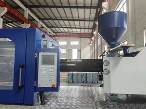 Machine de moulage par injection plastique KEBIDA 140 tonnes pour la fabrication de brosses à dents jetables, de rasoirs et de moules pour cuillères en plastique - Product Image 6