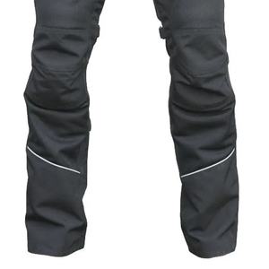 กางเกงผ้าสำหรับขี่มอเตอร์ไซค์ที่ออกแบบมาเพื่อความสบายและการป้องกันของผู้ขับขี่ พร้อมแผ่นรองเข่าระดับ CE 1 - Product Image 4