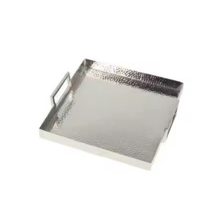 Plat de maison et de table Plateau de service en acier inoxydable pour aliments et fruits Plateau en métal fait main de style classique Nouveau design - Product Image 4