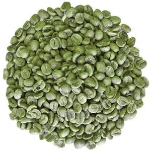 Arabica torréfié et grains de café vert