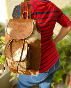 Mochila de piel de vaca real Bolsos de estilo occidental Mochilas escolares Unisex Bolsas de usos múltiples Producto a granel al por mayor - Product Image 3