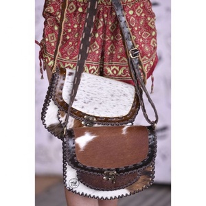 LW กระเป๋าสะพายหนังแท้สำหรับผู้หญิงแฟชั่นอินเทรนด์สำหรับฤดูร้อน - Product Image 1