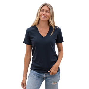 Camiseta de Manga Corta con Cuello en V Azul Marino para Mujer, 100% Algodón Orgánico, Ecológica, Certificada por GOTS, Suave, Transpirable y Ajustada - Product Image 5
