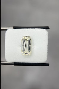 เพชรธรรมชาติทรงคุชชั่น น้ำหนัก 2.21 กะรัต เกรด N สี Fancy ความสะอาด VVS2 ระดับหรูหรา พร้อมใบรับรอง คุณภาพการเจียระไน EX ความสมมาตร VG เพชรเม็ดเดี่ยว - Product Image 2