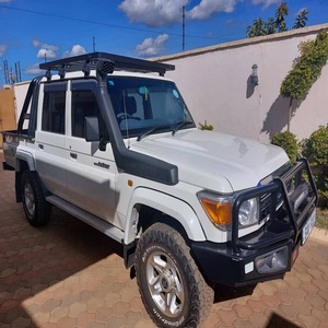 Sin historial de accidentes, camioneta Toyota Land Cruisers usada, bastante usada, conducción a la izquierda y a la derecha, en stock, el mejor precio - Product Image 1