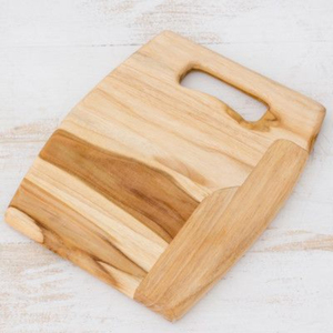 Planche à découper en bois d'acacia et de mangue de qualité supérieure, design artisanal en forme de cœur, planche à découper et à servir en bois massif pour la maison et la cuisine - Product Image 4