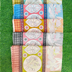 Drap de lit King Size 93x108 en coton 100% imprimé multicolore vibrant, doux, durable, en tissu non tissé, motif floral traditionnel - Product Image 1