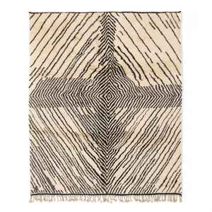 Tapis en laine marocaine vintage authentique avec textiles recyclés, tapis à poils hauts pour espace de prière extérieur - Product Image 1