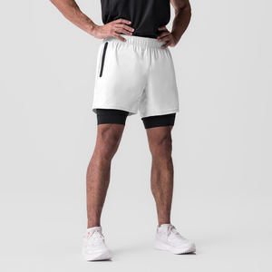 Shorts de sport pour hommes respirants à séchage rapide en toile tricotée unie à taille mi-haute pour l'entraînement et la gym, service OEM - Product Image 1
