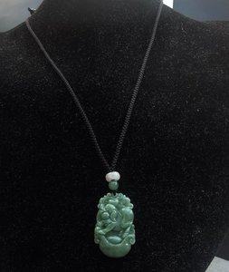 Collier pendentif papillon en or fait main Améthyste naturelle Bijoux en pierres précieuses Beau cadeau pour elle - Product Image 3