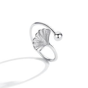 Anillo Abierto Ajustable de Plata de Ley con Corte Princesa y Diseño de Pluma, Joyería Fina Original para Mujer, Invisible y Elegante para Bodas - Product Image 1