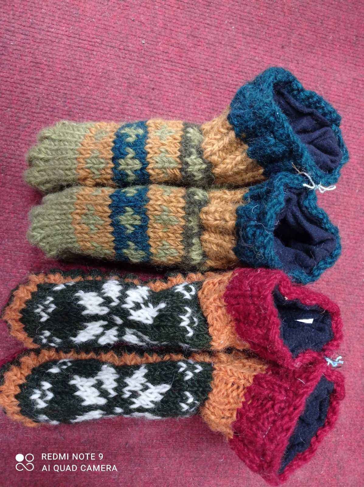 สีเหลือง