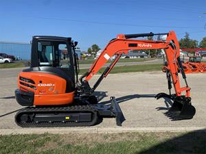 2024 KUBOTA KX040-4 40.4HP Mini pelle meilleur prix - Product Image 5