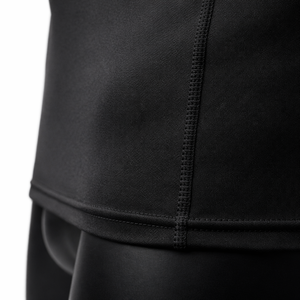 Chemises de compression pour hommes en solde - Écologiques et respirantes en Spandex/Polyester, vêtements de fitness personnalisables, haut de compression à manches longues - Product Image 6
