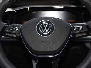 Sedán 2023 de 1.5L, Eficiente en Consumo de Combustible, Edición Auto Tech, Techo Solar, Auto Confiable de Gasolina en Buenas Condiciones - Product Image 5