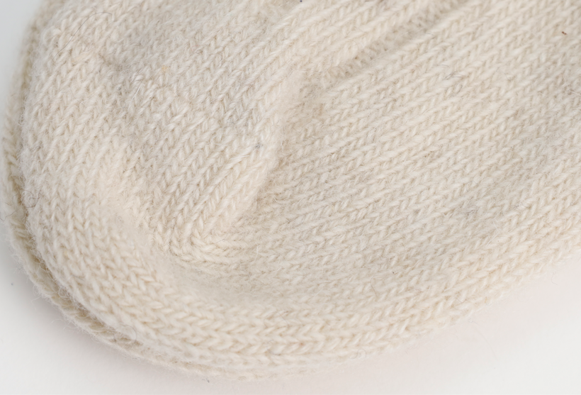 Organic white wool