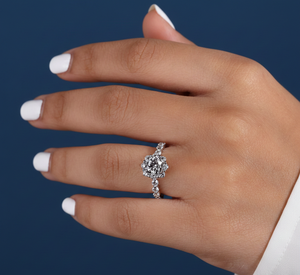 Bague de fiançailles pour femme en or blanc 14 carats plaqué rhodium, halo de diamants de laboratoire ronds, 2,05 CTW, VVS2, F, certifiée IGI, vente en gros - Product Image 5