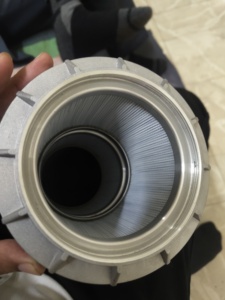 Pour les pièces de machines de construction Kobelco modèles de filtre à élément HYD YN52V01016R610 et YN52V01016R100 - Product Image 5