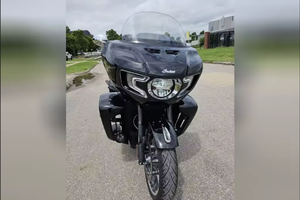 ขายมอเตอร์ไซค์ Indian Motorcycle Touring รุ่น Pursuit Limited ปี 2026 พร้อมระบบเสียง PowerBand สีดำ พร้อมใช้งาน - Product Image 4