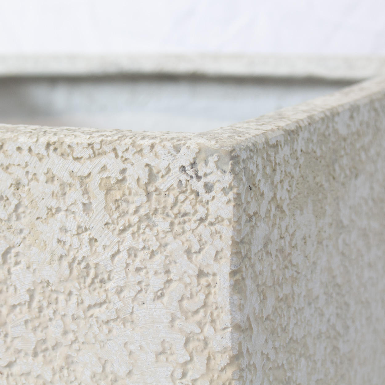 เหลืองอ่อน