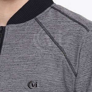 La chaqueta de bombardero ligera más vendida para hombre High Street Style Plus Size para ropa de invierno al aire libre - Product Image 4