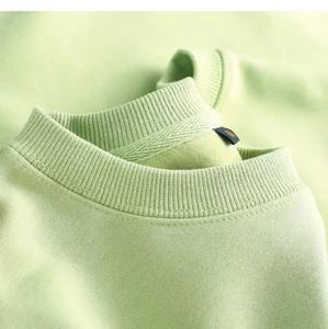 Sweat-shirt épais uni respirant et écologique en molleton 100 % coton 320 g/m² pour homme, coupe oversize, col rond, modèle vierge OEM - Product Image 5