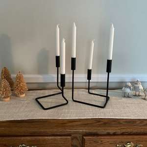 Portavelas de metal de nuevo diseño en material de hierro especialmente utilizado para la decoración del hogar y la boda disponible en tamaños personalizados - Product Image 1