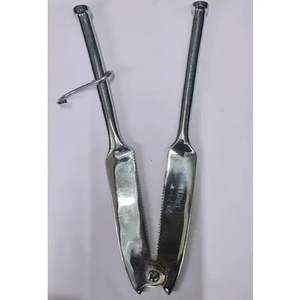 Venta al por mayor de acero inoxidable instrumentos veterinarios estándar ganado ovejas toros abrazadera de castración reutilizable - Product Image 1