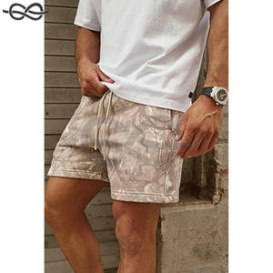 Pantalones cortos con estampado de malla para hombre, pantalones cortos de entrenamiento de diseñador de moda, ropa de calle fresca informal Retro, pantalones cortos para verano, gimnasio, uso diario - Product Image 2