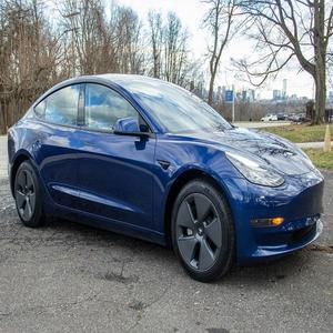TESLA MODEL 2023 USADO CON VOLANTE A LA IZQUIERDA/DERECHA - Product Image 1