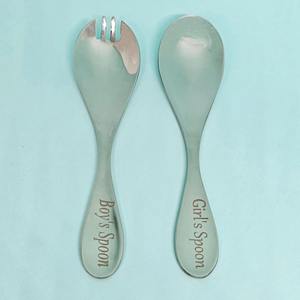 Cuillère à bébé sûre et douce avec bords arrondis, parfaite pour nourrir les tout-petits et facile à nettoyer, fabriquée à la main en Inde - Product Image 1