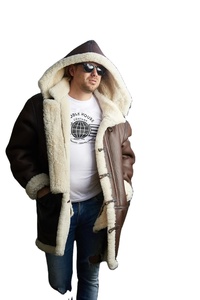 Nuovo miglior stile invernale cappotto in <span class=keywords><strong>pelle</strong></span> di montone da <span class=keywords><strong>uomo</strong></span> cappotto di pelliccia lunga <span class=keywords><strong>marrone</strong></span> con Design personalizzato e materiale di 100% qualità