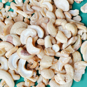 Good Quality Cashew W240 Cashew <b>Nuts</b> From Manufacture Santigo - Product Image 1