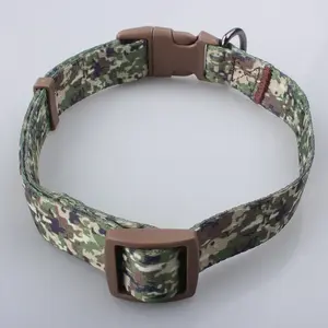Collar personalizable de nailon y poliéster Woodland Camo para perro de la mejor calidad y duradero Breakaway varios tamaños accesorio de patrón impreso - Product Image 5