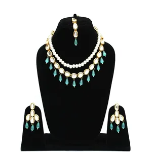 Ensemble de bijoux fins plaqués or 24 carats Kundan, collier vert clair avec pierre Monalisa pour cadeau - Product Image 1