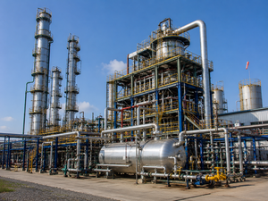 Fournisseur de produits pétroliers et équipement complet pour raffinerie de pétrole brut - Product Image 4