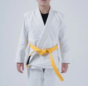 Uniforme de Judo, Taekwondo y BJJ, 100% Algodón Elástico Ligero de 460g, Tela de Calidad Profesional, Logotipo Frontal, Unisex - Product Image 3