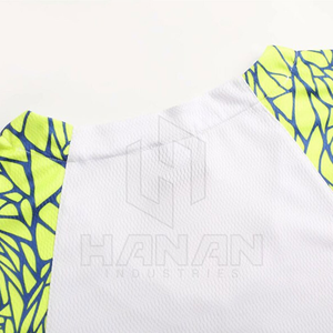 Ensemble d'uniformes de basket-ball pour adultes, design athlétique confortable et respirant en polyester avec option d'impression de numéro, ajustement OEM personnalisable - Product Image 2