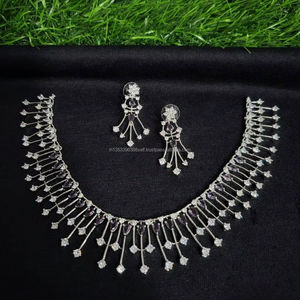 Parure de bijoux de mariée classique américaine ethnique en diamant, collier et boucles d'oreilles deux pièces pour mariage, en argent antique tendance - Product Image 1