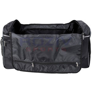 Sac de sport MMA et arts martiaux le plus vendu avec doublure en nylon, sangle réglable et grande capacité - Sac de voyage personnalisé avec fermeture éclair - Product Image 3