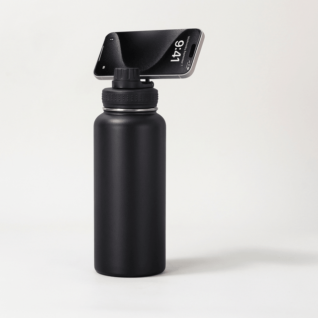 Direct Drink Magnetic Phone Holder Stainless Steel Vacuum Insulated 18oz/540ml Sports Flask for Live Streaming