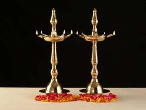 Candelabro de Metal Rústico Vintage, Portavelas en Forma de Pilar, Hecho a Mano, Decoración Navideña y de Pascua, Adorno Antiguo para el Hogar - Product Image 5