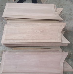 Profilés et rails de porte en bois dur ignifugés (FSC 100%) - Product Image 3