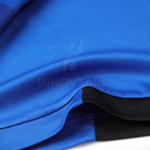 ยูนิฟอร์มฟุตบอลดีไซน์ใหม่บริการฝึกอบรม OEM - Product Image 3