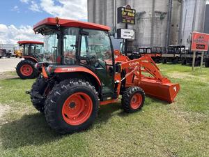 รถแทรกเตอร์ดีเซล L3560 4WD คุณภาพสูง ขายดี ราคาโรงงาน ประสิทธิภาพสูง คุณภาพทนทาน เครื่องจักรกลการเกษตร - Product Image 3